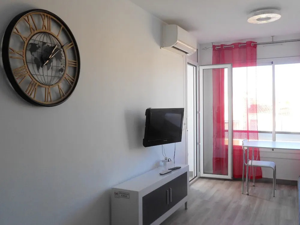 Apartment With one Bedroom in Empuriabrava, With Wonderful sea View and Furnished Balcony