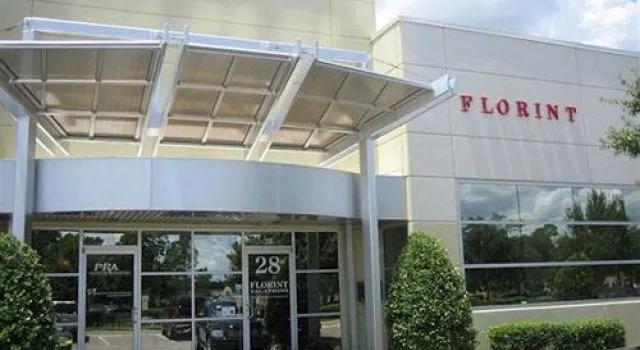 Florint Pool Homes