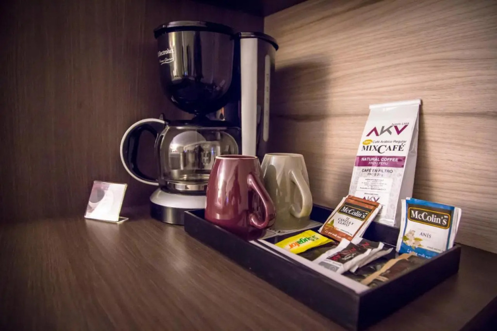 Aku Hotels
