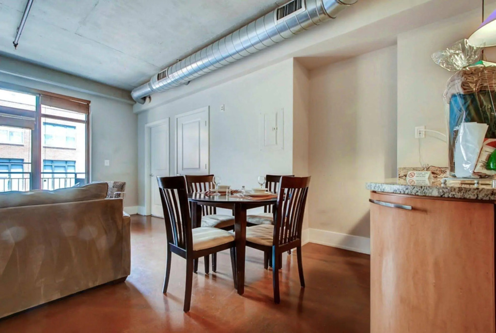 Global Luxury Suites at Logan Circle