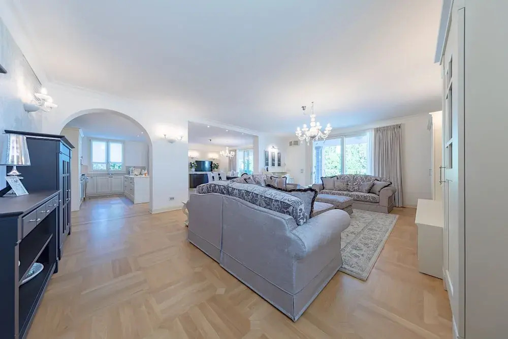 Luxury Lakefront Catullo A1 by Wonderful Italy
