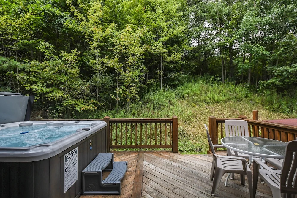 Villages of the Wisp Winding Way 3 Bedroom Townhome #32