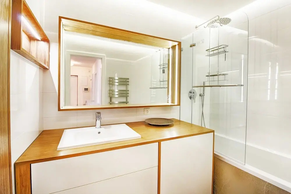 Luxurious apart.with swimming pool
