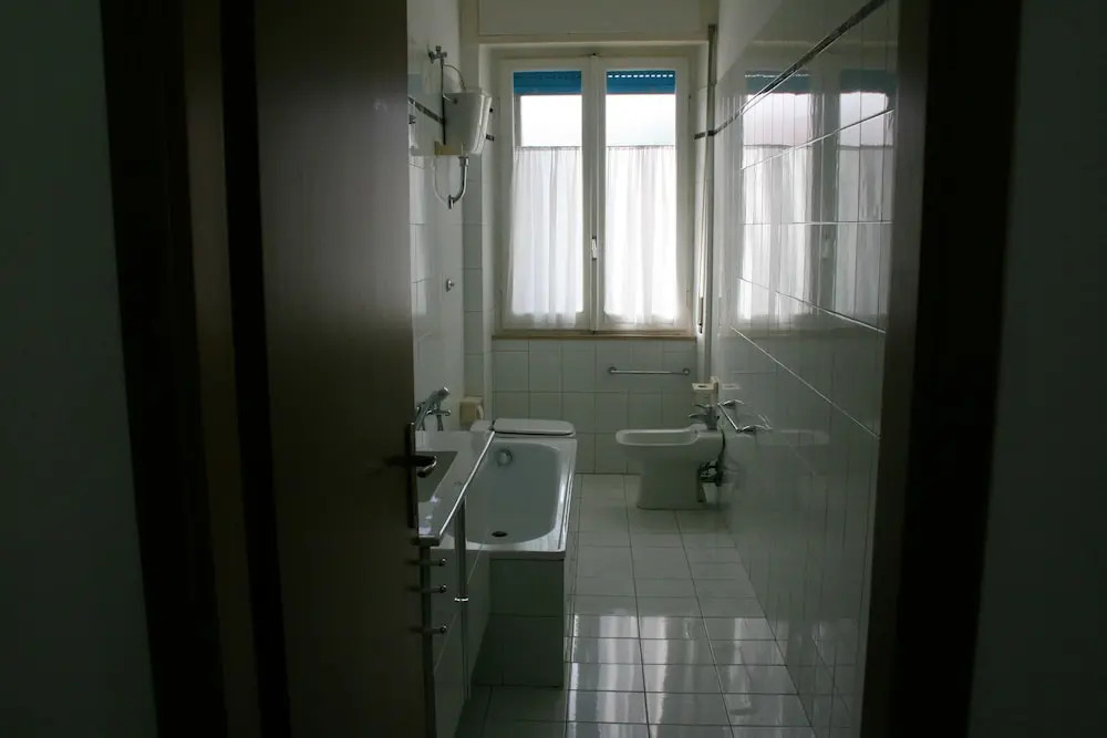 Apartment With 2 Bedrooms in Pescara, With Balcony and Wifi - 300 m Fr
