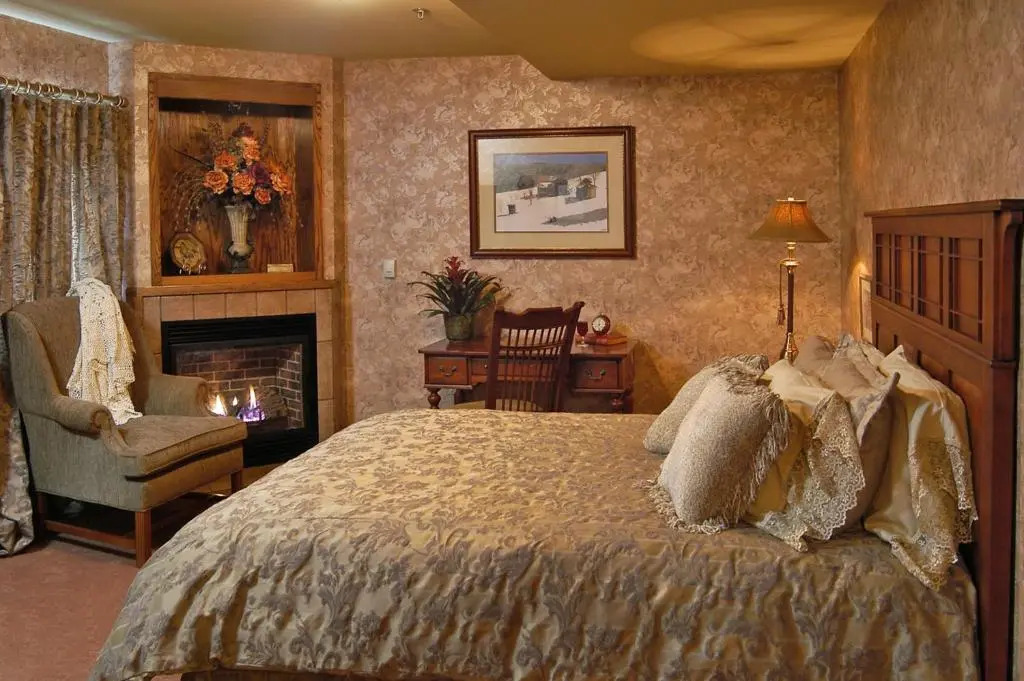 Bob Timberlake Inn at Chetola Resort