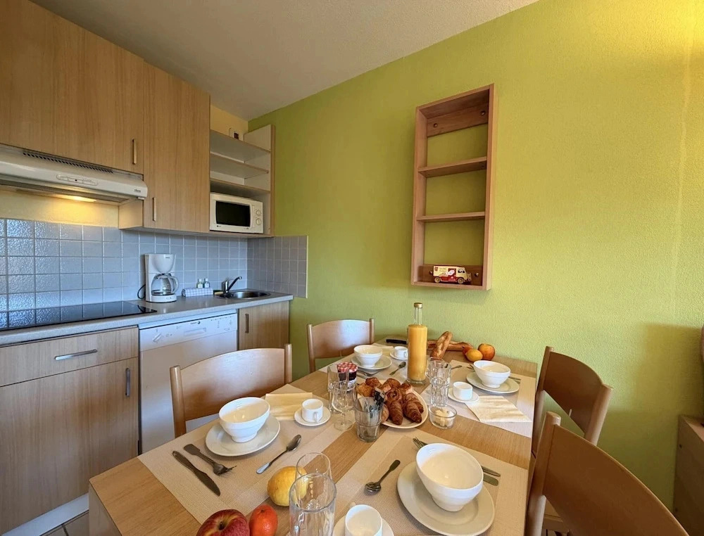 Sea View Escape on the Vermilion Coast