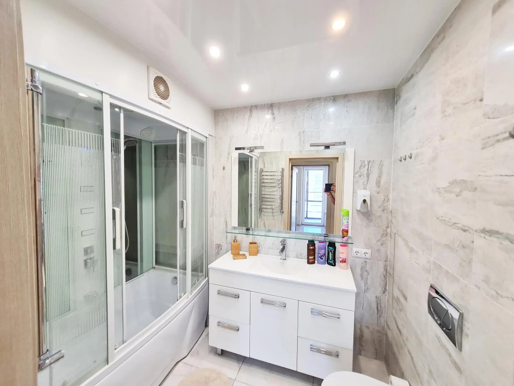 Apartaments Novosibirska, st. Bolshevistskaya, 100, 16 Floor