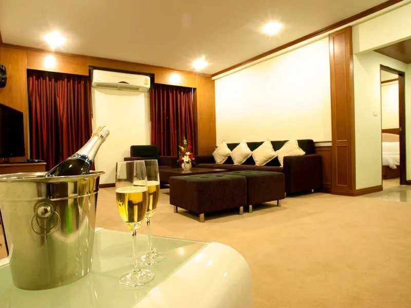 Hansa Venetian Hotel