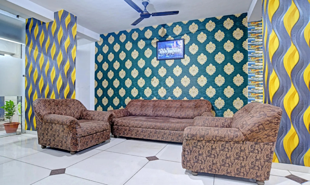 Treebo Royal Empire Indore