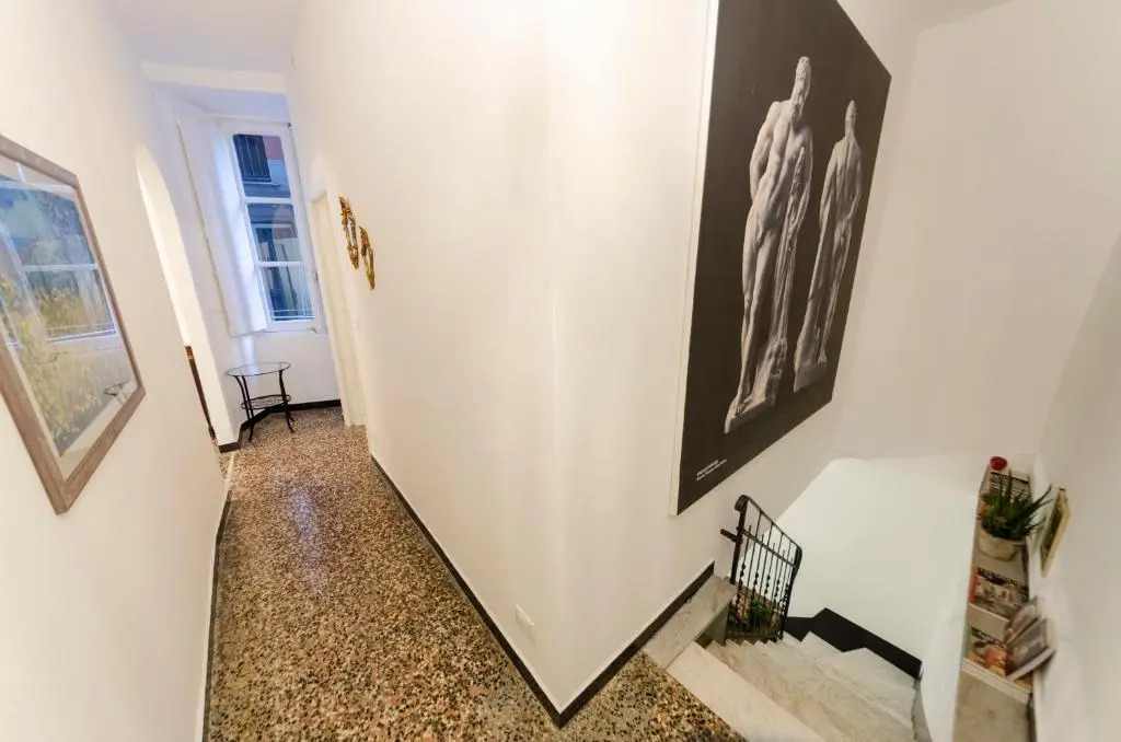 ALTIDO Ideal Flat near Aquarium