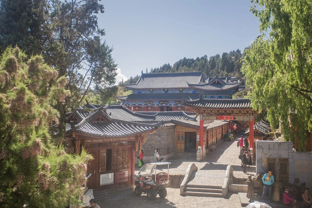 Lijiang Tianlong Inn