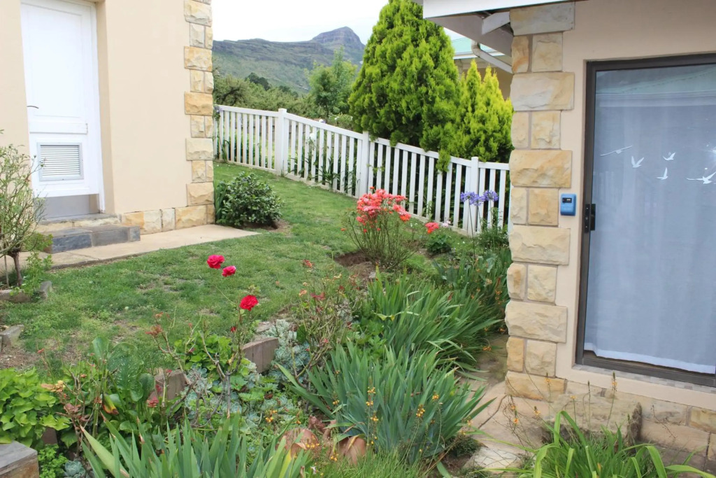 Sunbird Haven Self-Catering Sleeps 8