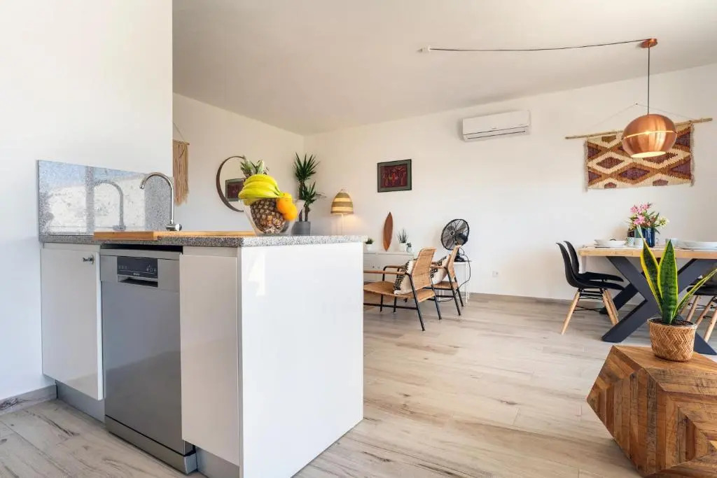 Surf & Beach Apartment