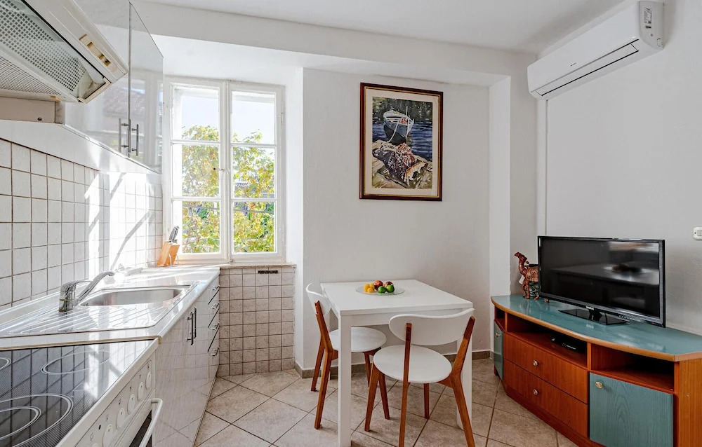 Nice Home in Ston With Wifi and 1 Bedrooms