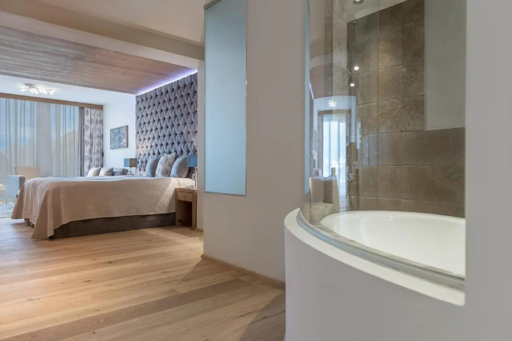 Das Central   Alpine . Luxury . Life