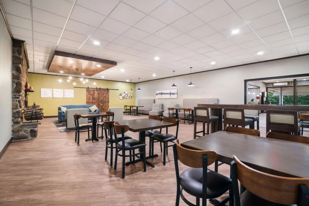 Best Western Plymouth Inn-White Mountains