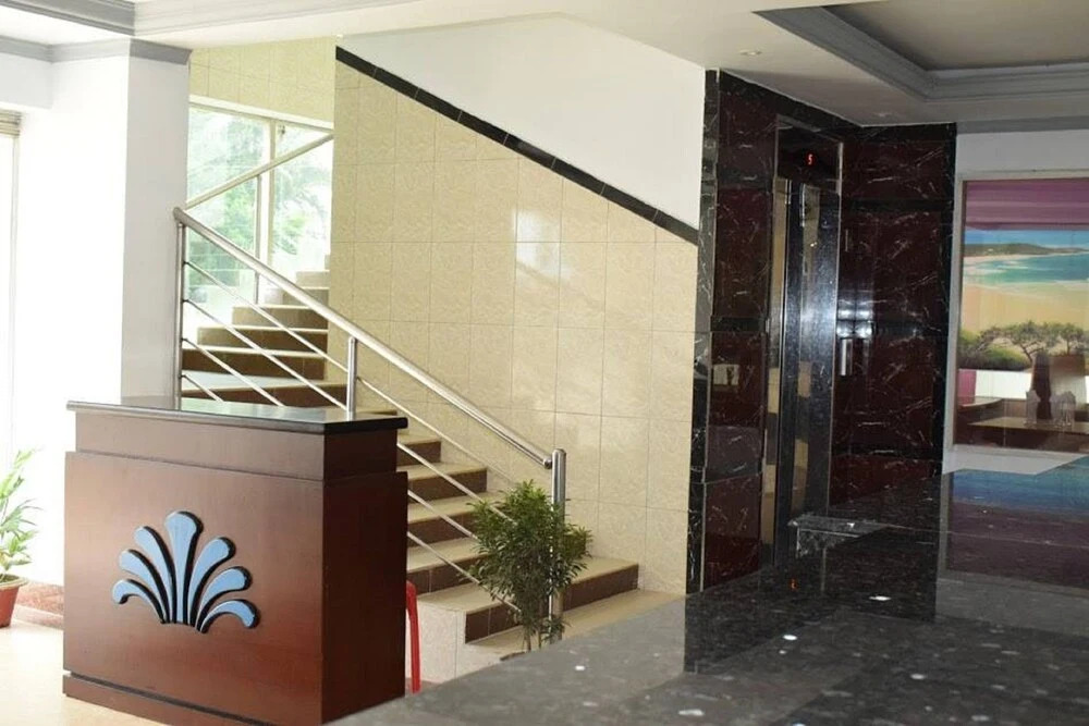 Hotel Regal Palace