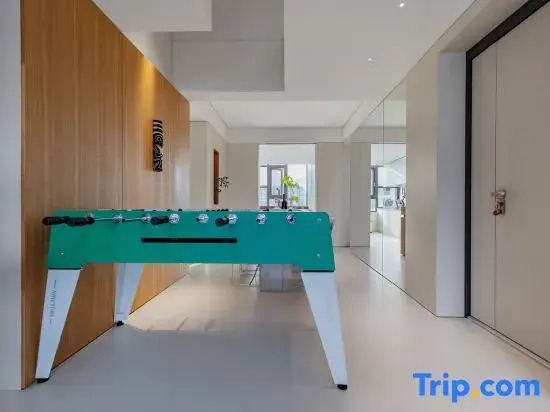 YiBoJiangShang B&B(Tianmen Mountain Cable Car Store）