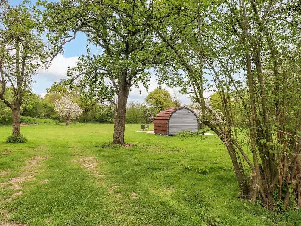 Meadow Lodge Berrys Place Farm