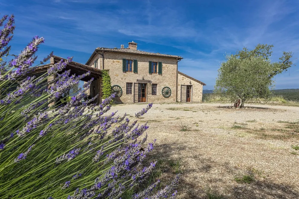 Tuscan Farmhouse near Siena