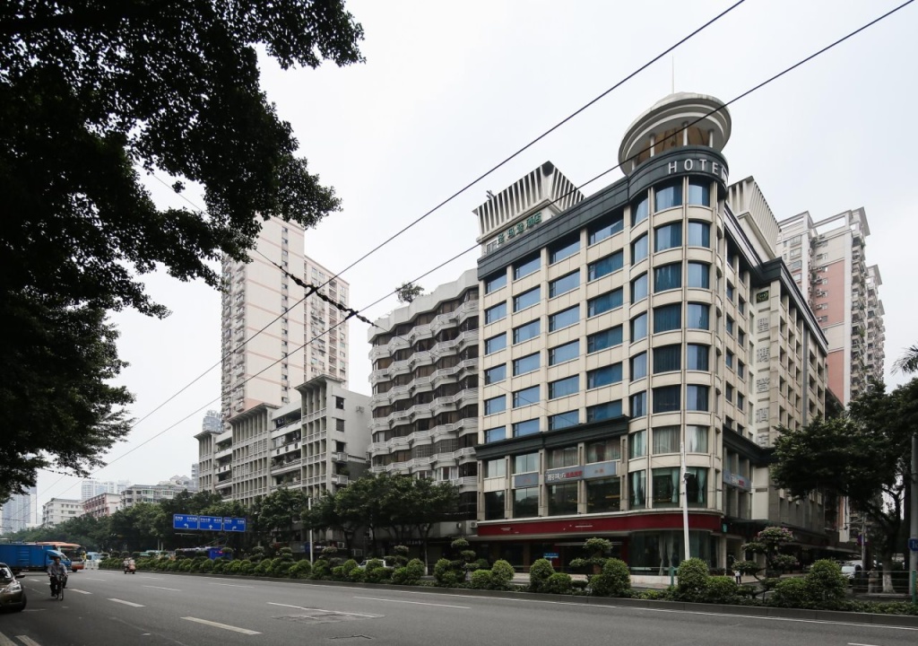 St.Martin Hotel