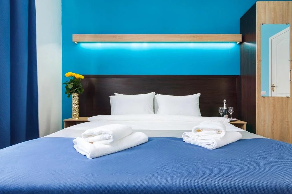 Orange Hotel