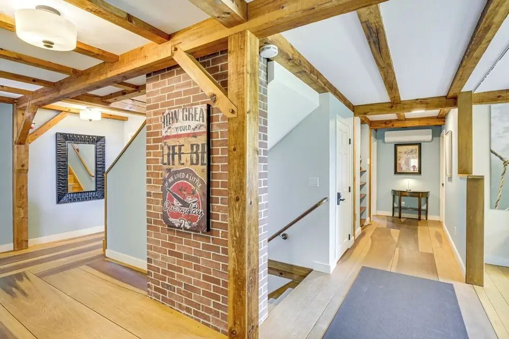 Spacious Kennebunkport Home w/ View, 2 Mi to Beach