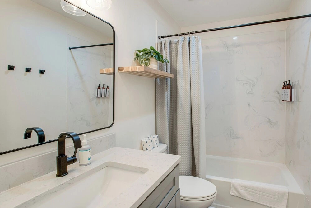 Pet Friendly w/ Yard! Fully Updated Tahoe Home