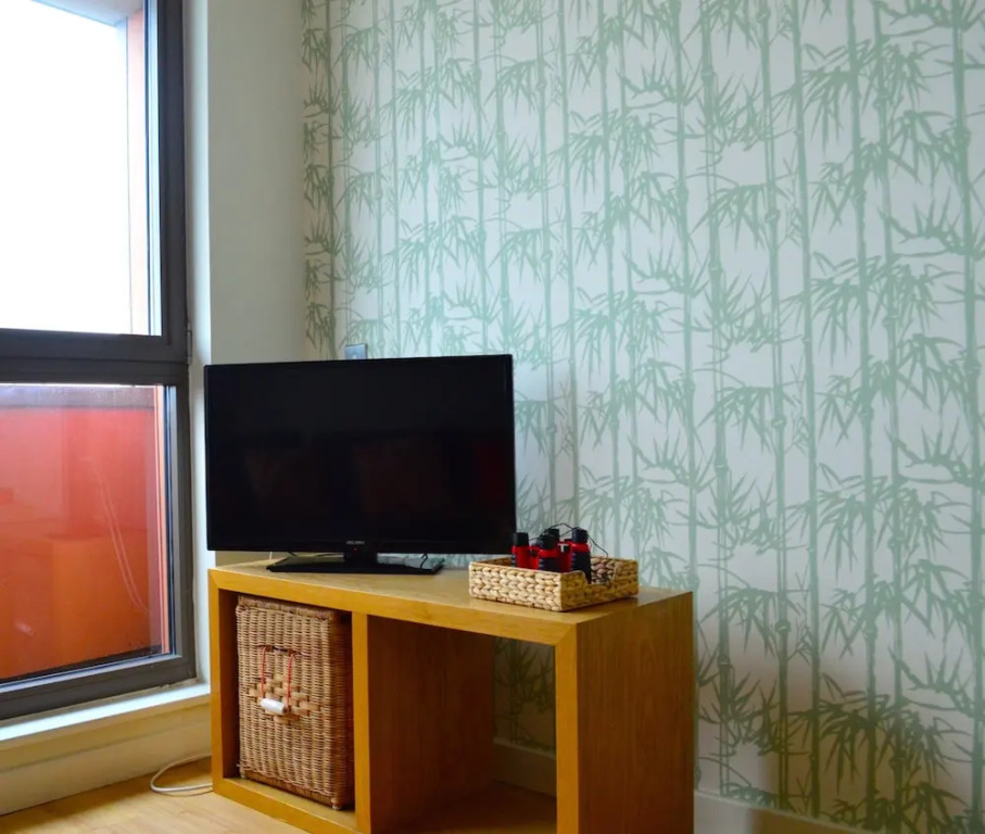 1 Bedroom Apartment With City Views