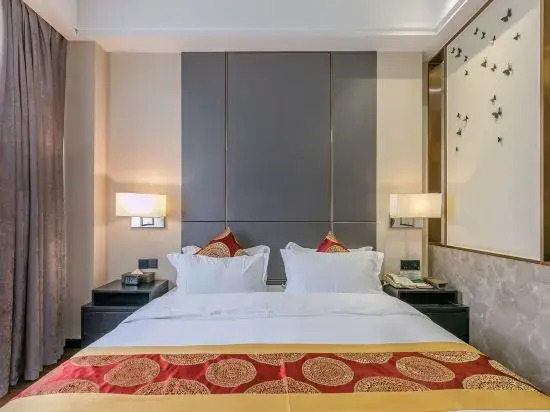 Bolaihua Hotel Wuhan Guanggu