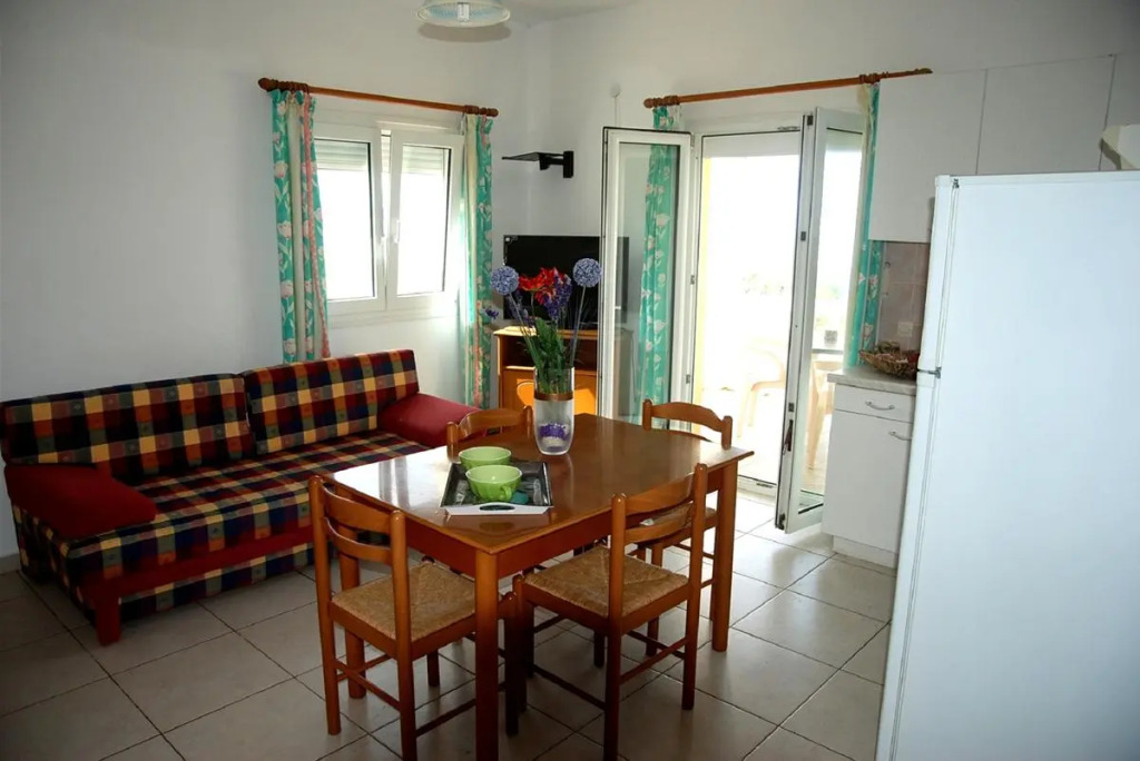 S&C Kosmos Beach Resort