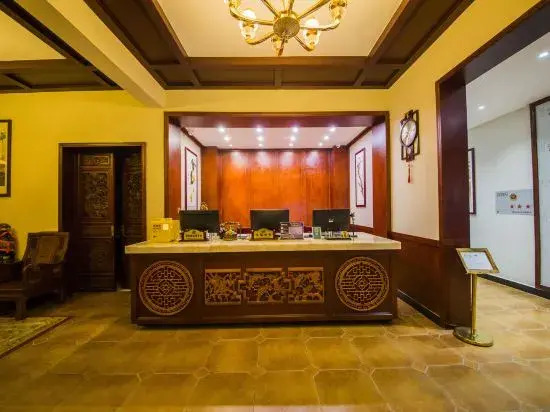 Jingzuan Business Hotel