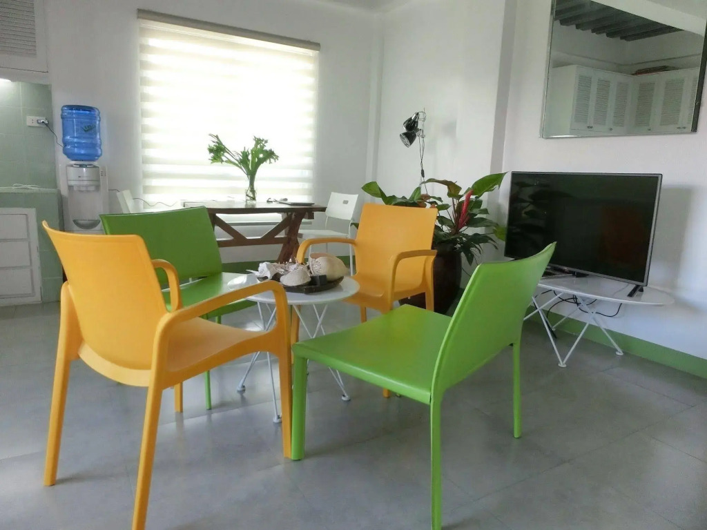 Aurora 2013 Guest House
