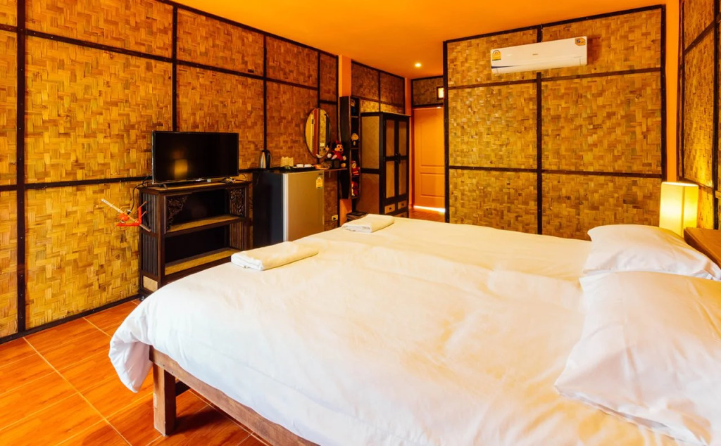 Honeyland Resort