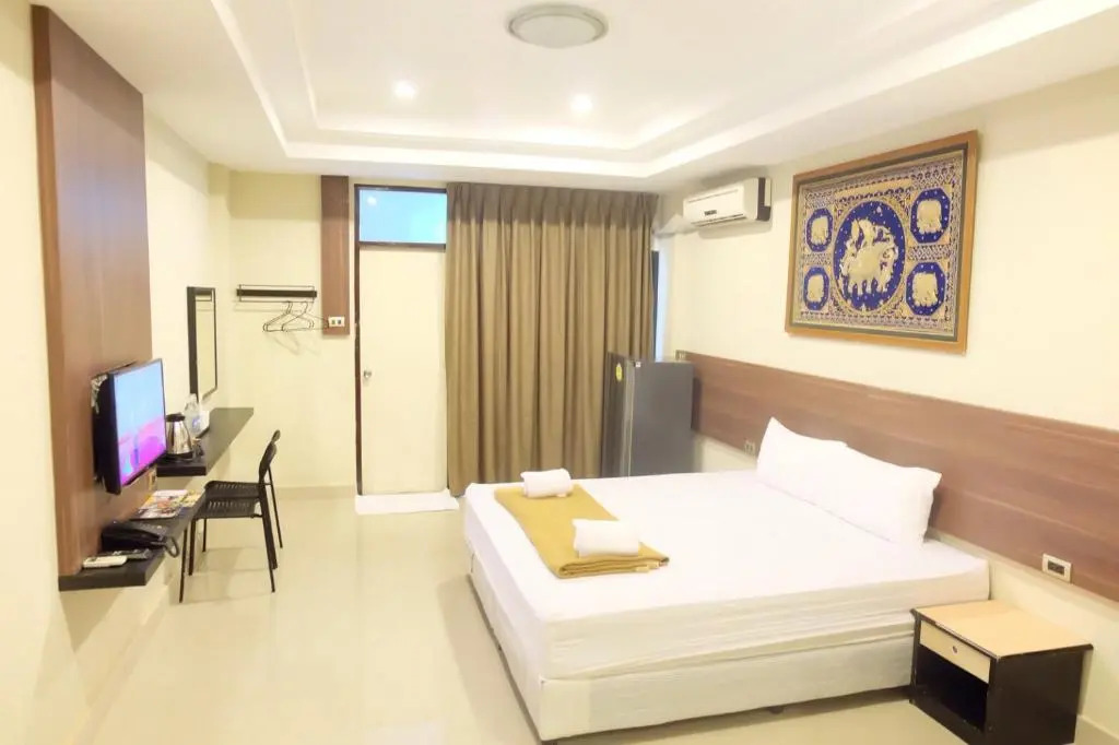 HTel Resort