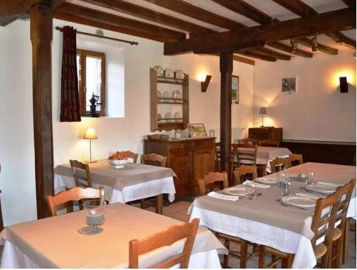 Logis Hôtel Auberge de la Hulotte