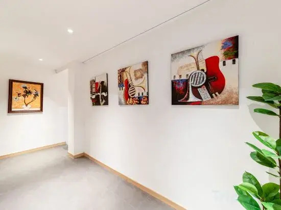 Lanyue Boutique Bed and Breakfast (Yingtianmen Branch, Luoyi Ancient City)
