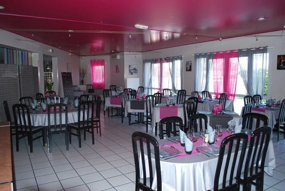 Artel Hotel