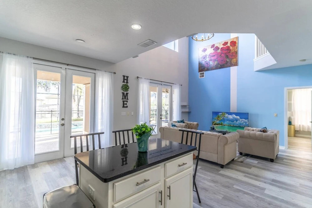 8523 Emerald Island