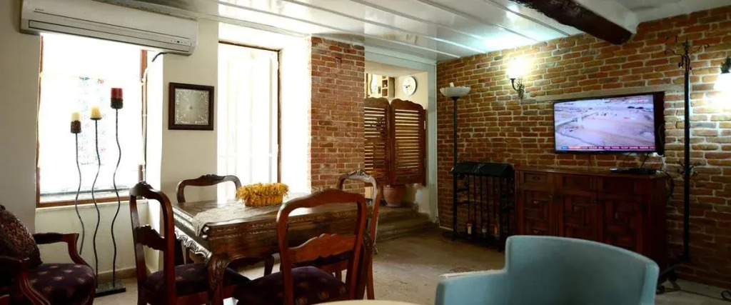 Zeytin Pension