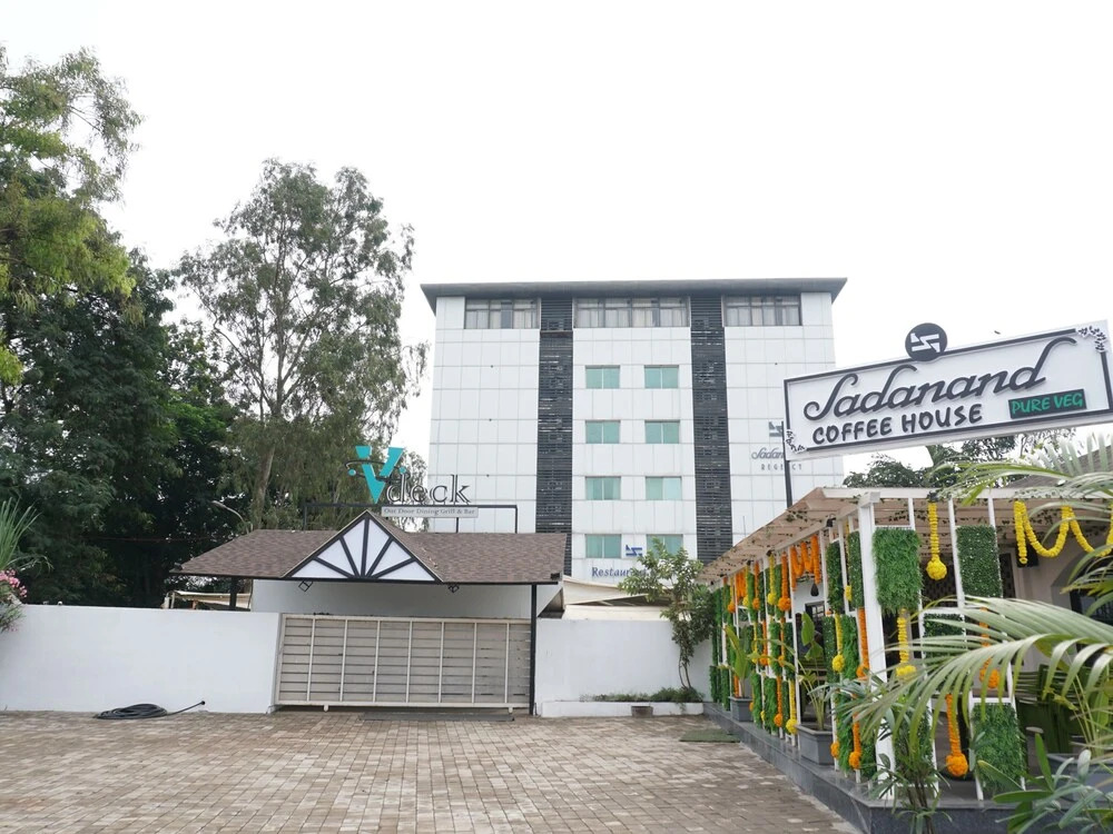 Hotel Sadanand Regency - Balewadi, Baner