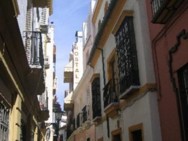 Hostal Zurbaran