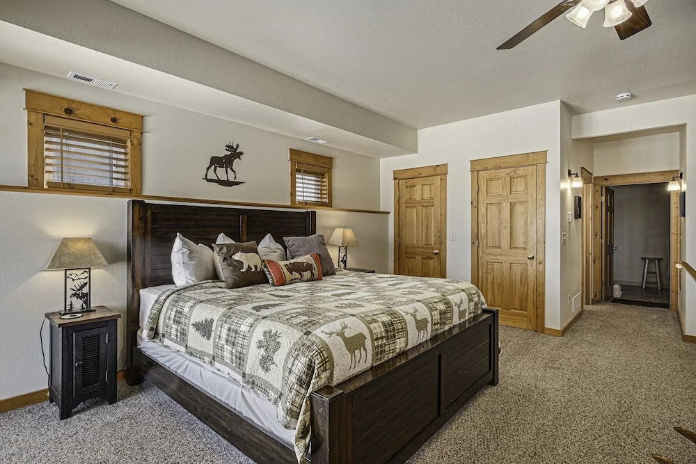 Estes Park Vacation Lodging