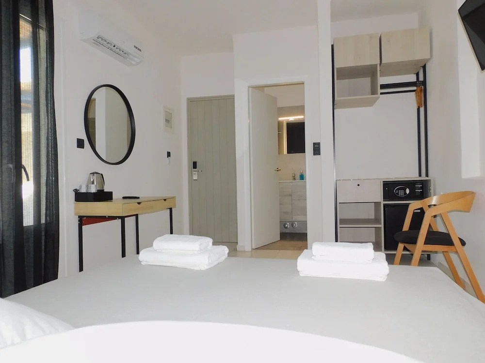Fotilia Hotel