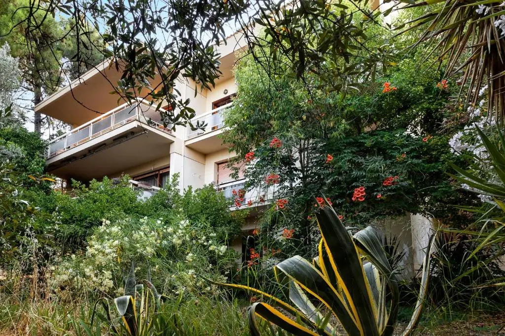 Ambra Residence