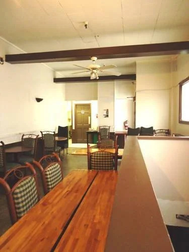 Global ViIlage Backpackers Youth Hostel