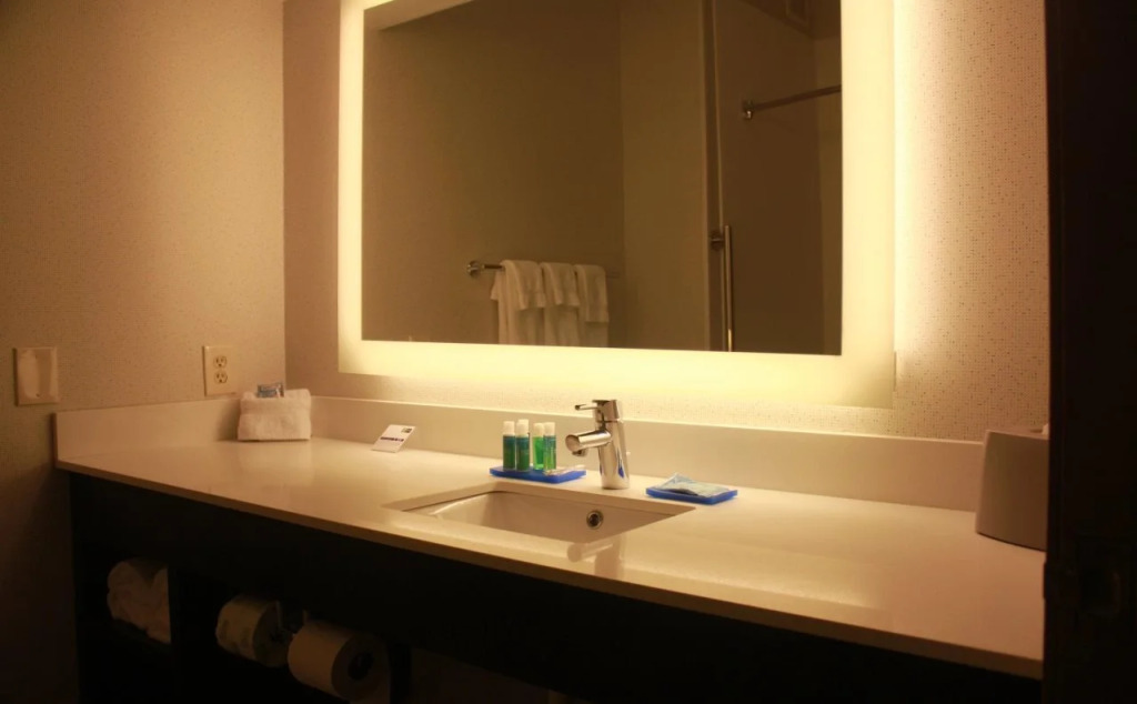 Holiday Inn Express Corydon by IHG