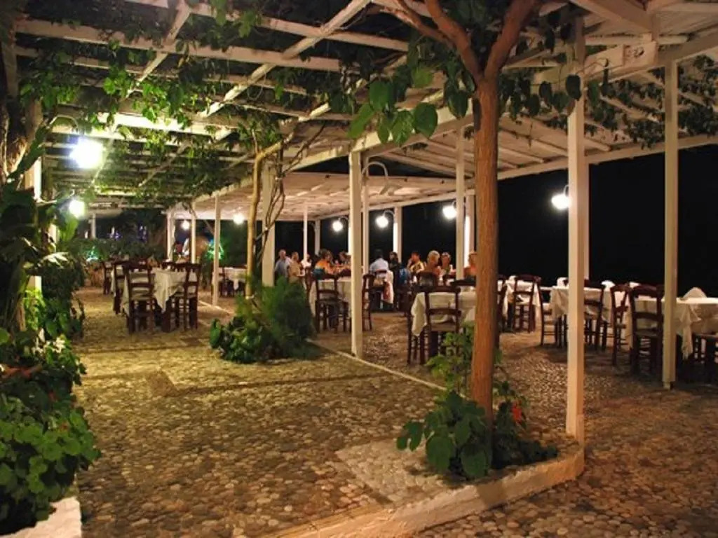 Taradella Hotel