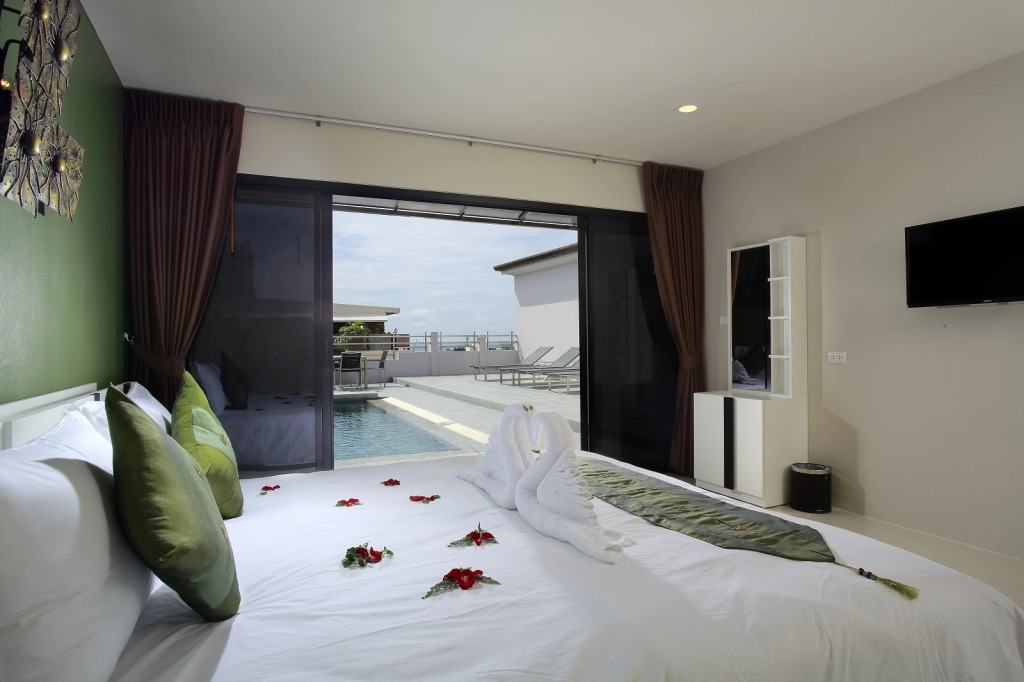 G Penthouse