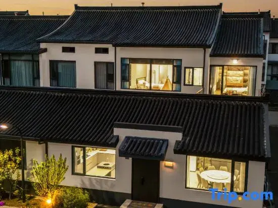 Yulu Leisure Holiday Villa